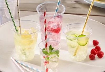 Becher & Gläser